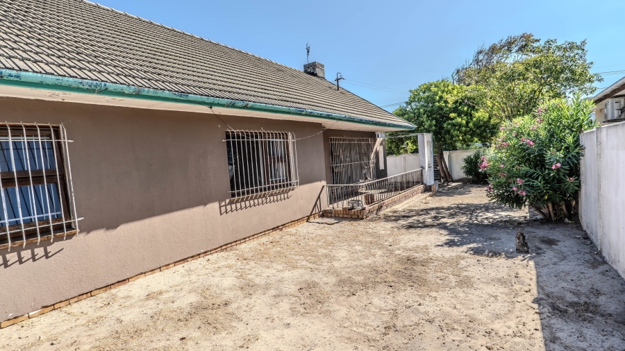 3 Bedroom Property for Sale in De La Haye Western Cape